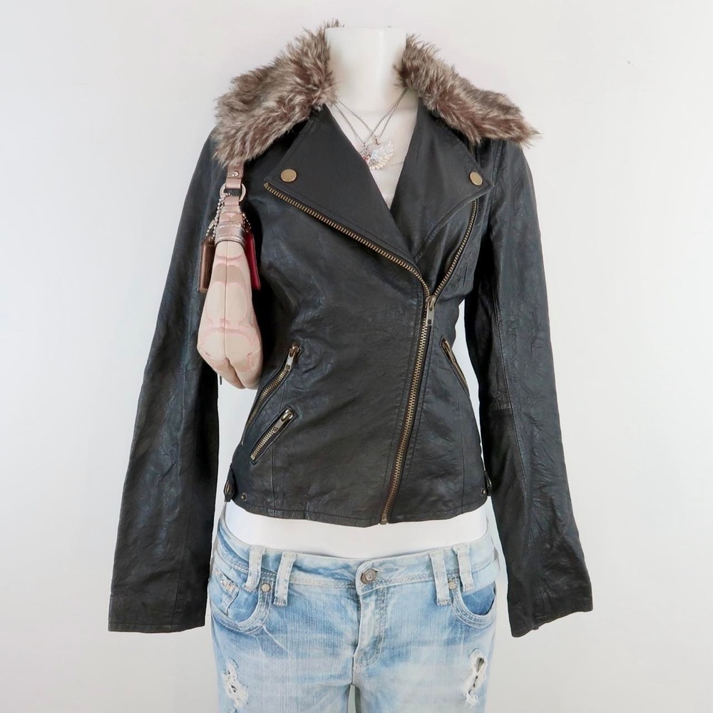 b.b. dakota black faux leather moto jacket faux fur collar
